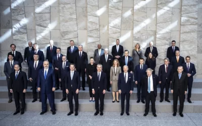2022. MÁRCIUS 25.- A MAGYAROK KI SZERETNÉNEK MARADNI A HÁBORÚBÓL