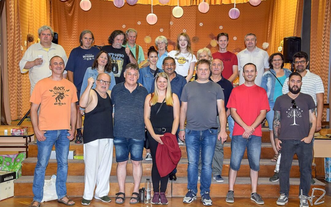 2022.AUGUSZTUS 15.  ROCKTÖRTÉNET – A GYERMEKEINKÉRT…